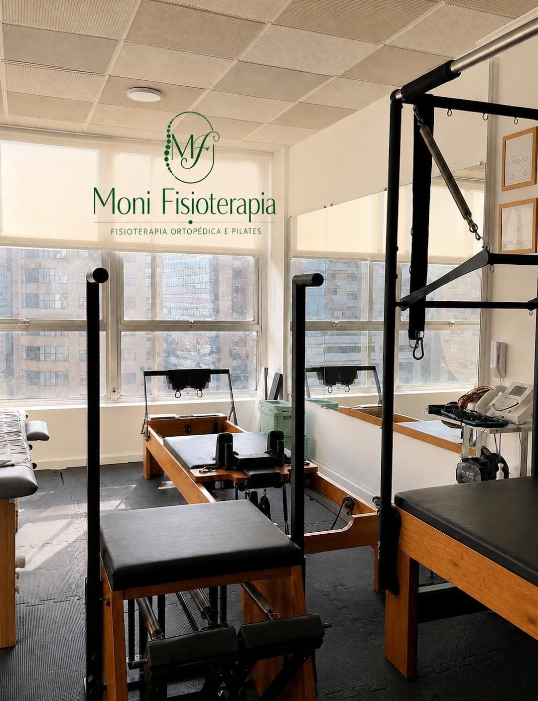 Espaço de atendimento da Moni Fisioterapia na Bela Vista, São Paulo
